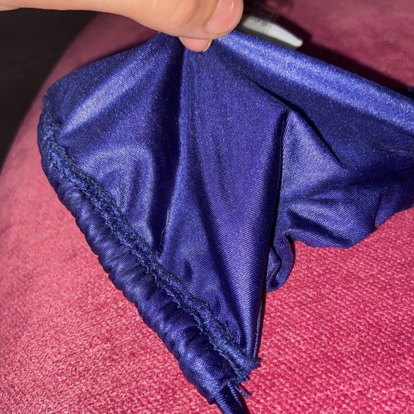 Beach Bunny Calypso Navy Braided chain Bikini top - Picture 7 of 7